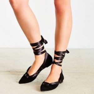 NEW Jeffrey Campbell Suzy Lace-Up Flats Size 9